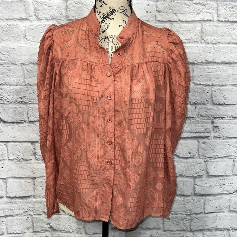 MECCA TEXTURED BUTTON DOWN TOP by VICCI | size XS